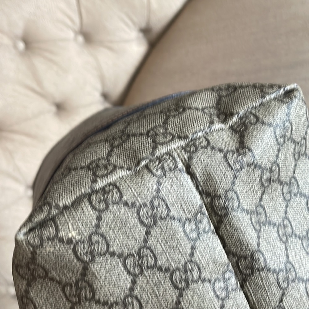 Authentic gucci GG medium totes - Picture 7 of 15